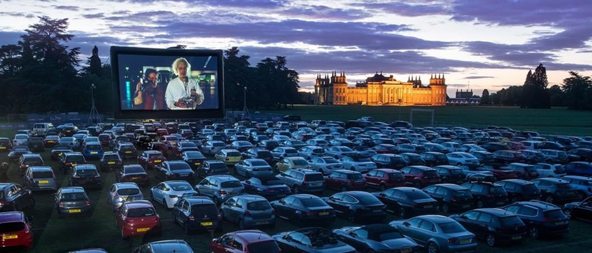 Drive-in cinemas 