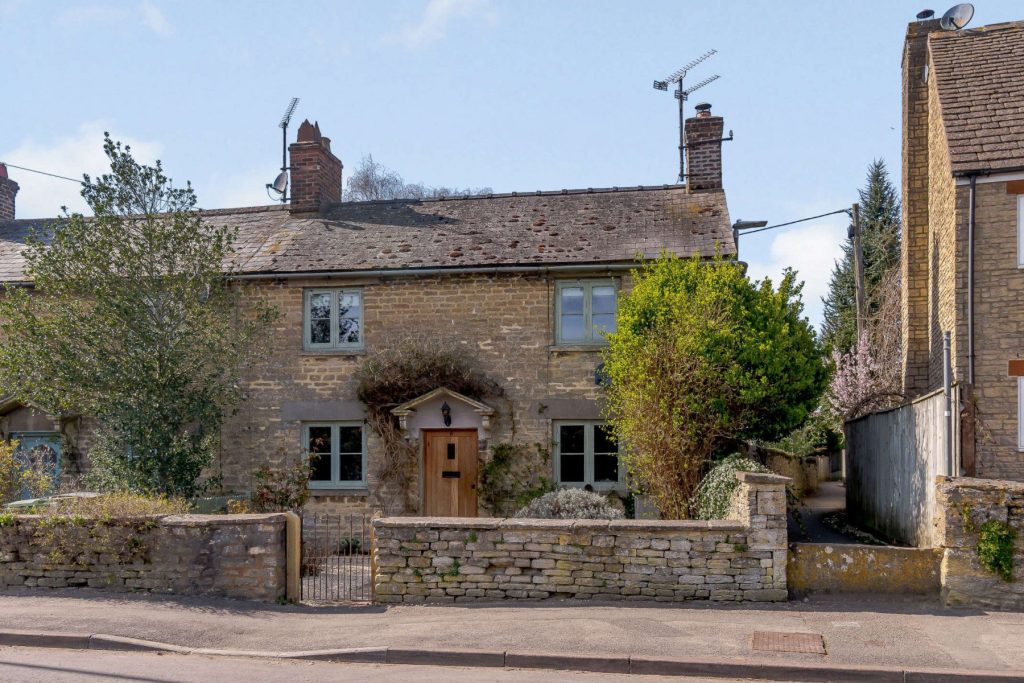 Railway cottage