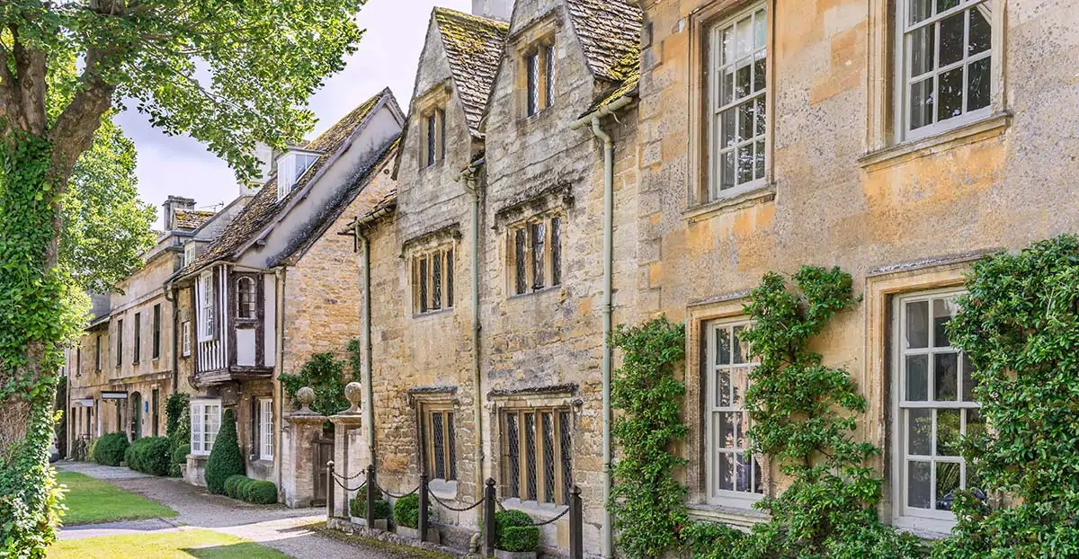 Burford Village, one of the best Cotswold villages