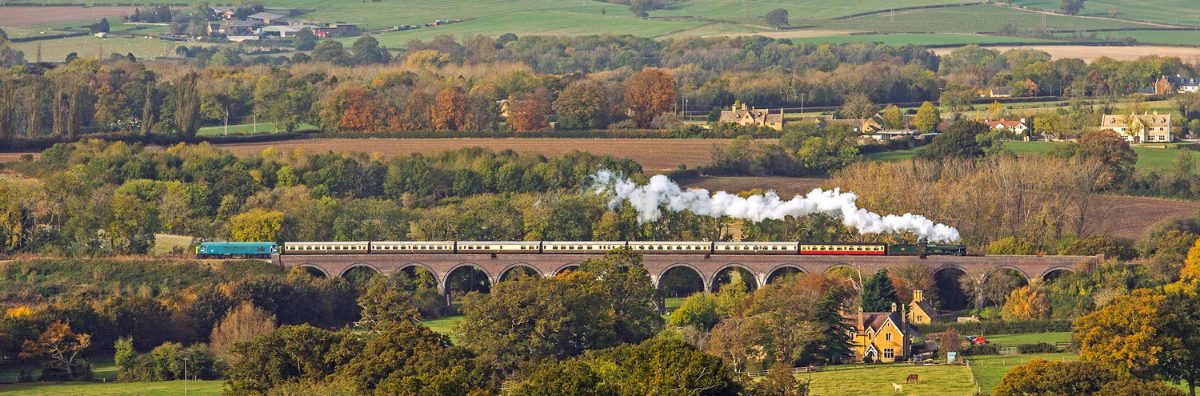 GWSR steam train in the Cotswolds