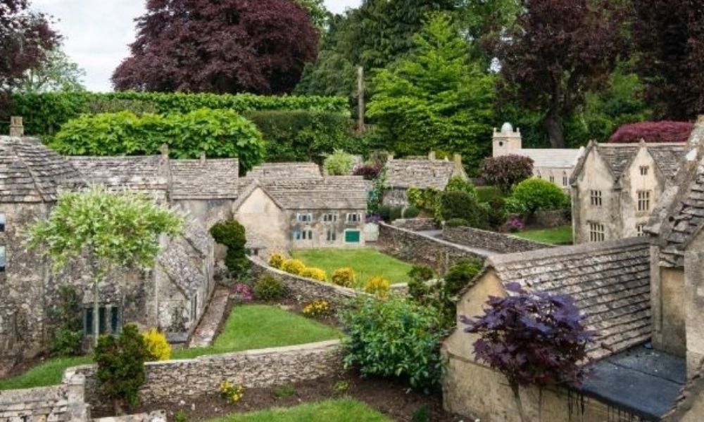 Bourton Village