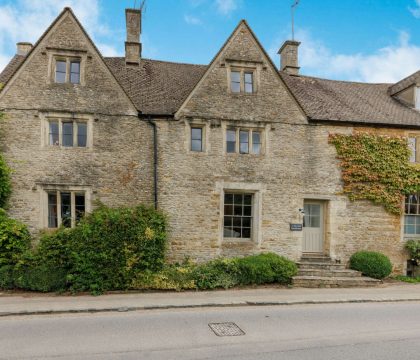 The Old Farmhouse - StayCotswold
