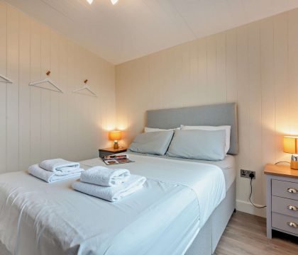 Cotswold View Master Bedroom - StayCotswold