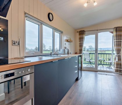 Cotswold View Kitchen Area - StayCotswold