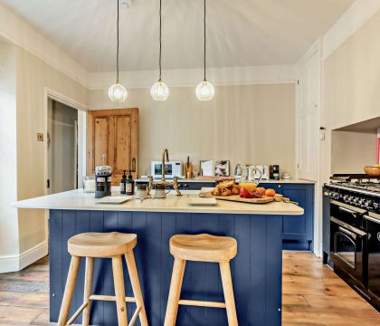 Union Cottage Kitchen - StayCotswold