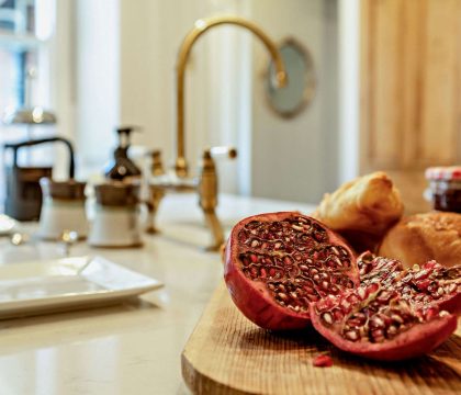 Union Cottage Kitchen - StayCotswold
