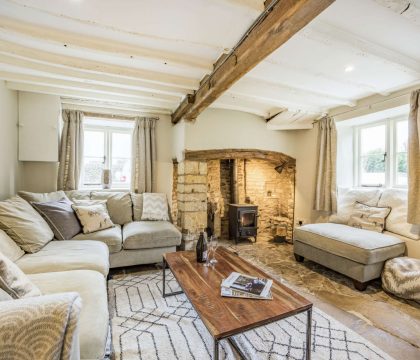 Heath Cottage Living Room - StayCotswold