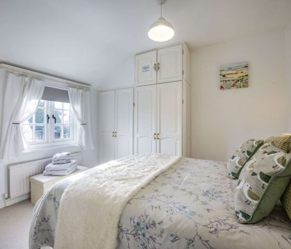 Magnolia Cottage Bedroom 2 - StayCotswold