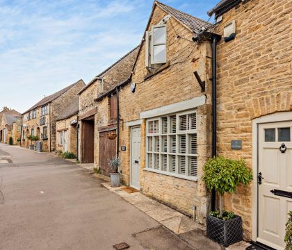 Masters House - StayCotswold