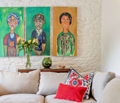 Stonelands Sitting Room - StayCotswold