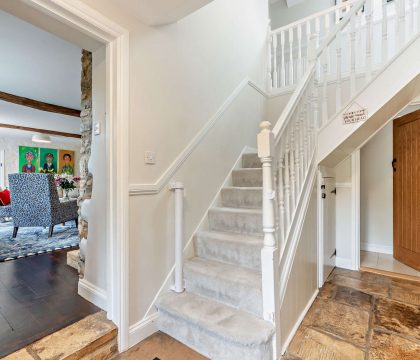 Stonelands Stairway - StayCotswold