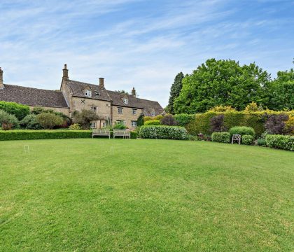 Stonelands Garden - StayCotswold
