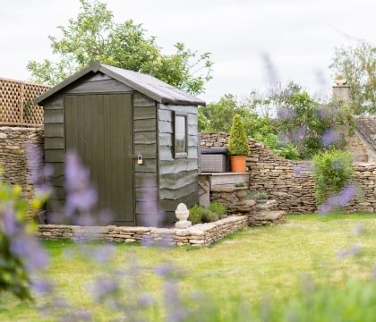 Lilly Bee Cottage Garden - StayCotswold