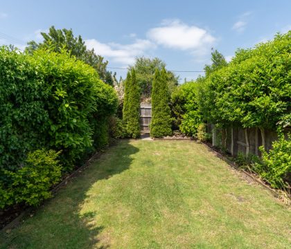 Magnolia Cottage Garden - StayCotswold