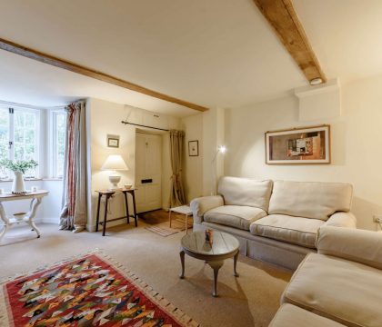 Star Cottage Sitting Room - StayCotswold