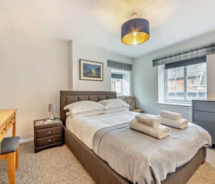 The Nest, Winchcombe Bedroom 2 - StayCotswold