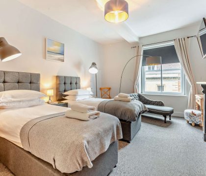 The Nest, Winchcombe Master Bedroom - StayCotswold