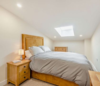 6 Bear's Court Bedroom 3 - StayCotswold 