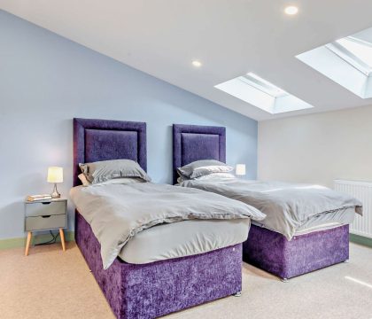 3 Bear's Court Bedroom 3 - StayCotswold
