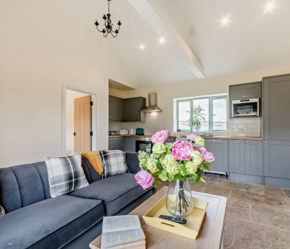 Bear's Court Annexe Living Area - StayCotswold