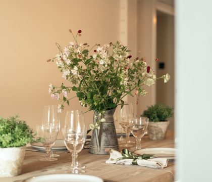 Brook Cottage Dining Room - StayCotswolds 