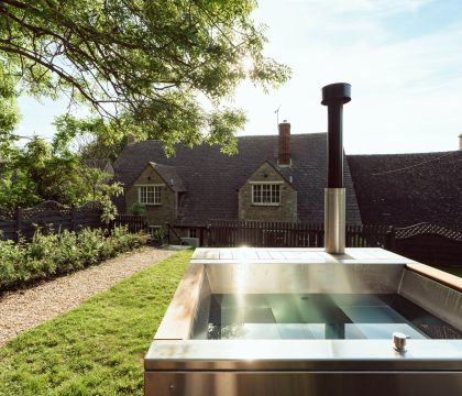 Brook Cottage - StayCotswolds 