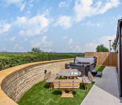1 Bear's Court  - StayCotswold