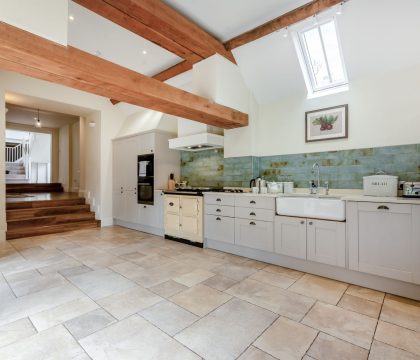 Waterhead Barn Kitchen - StayCotswold