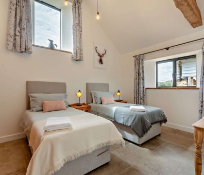 Fox Master Bedroom - StayCotswold
