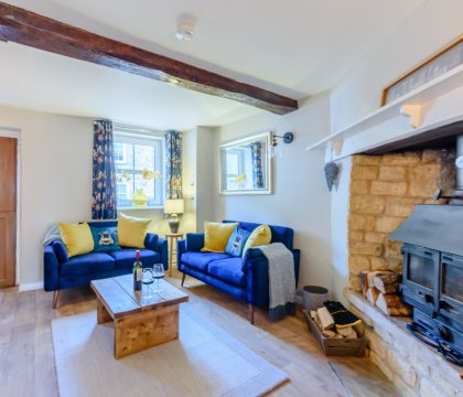 Bumble Cottage - Sitting Room - StayCotswold