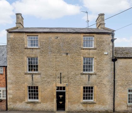 Milton House - StayCotswold 
