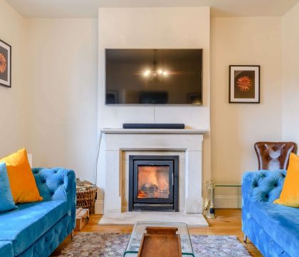 Milton House Reception Room - StayCotswold 