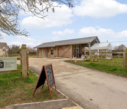 Milton House  - StayCotswold