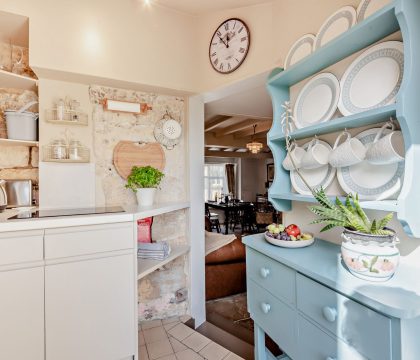 Pyatt's Pad Kitchen - StayCotswold