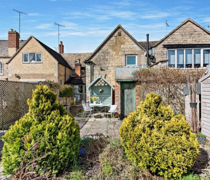 Pyatt's Pad Garden - StayCotswold