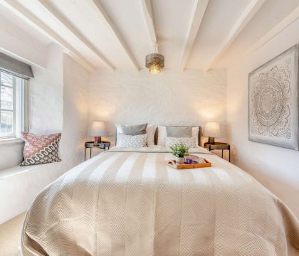 The Bakehouse Bedroom 2 - StayCotswold
