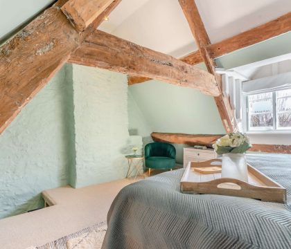 The Bakehouse Master Bedroom - StayCotswold