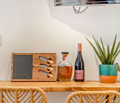Glebe Cottage Kitchen - StayCotswold