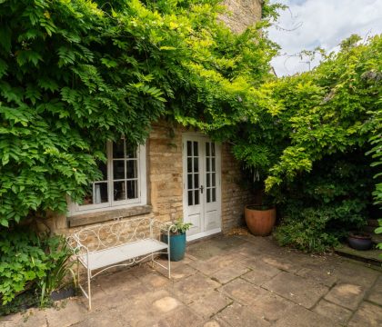 Milton House Garden - StayCotswold 