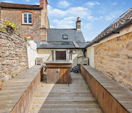 Elephant Cottage Roof Terrace - StayCotswold