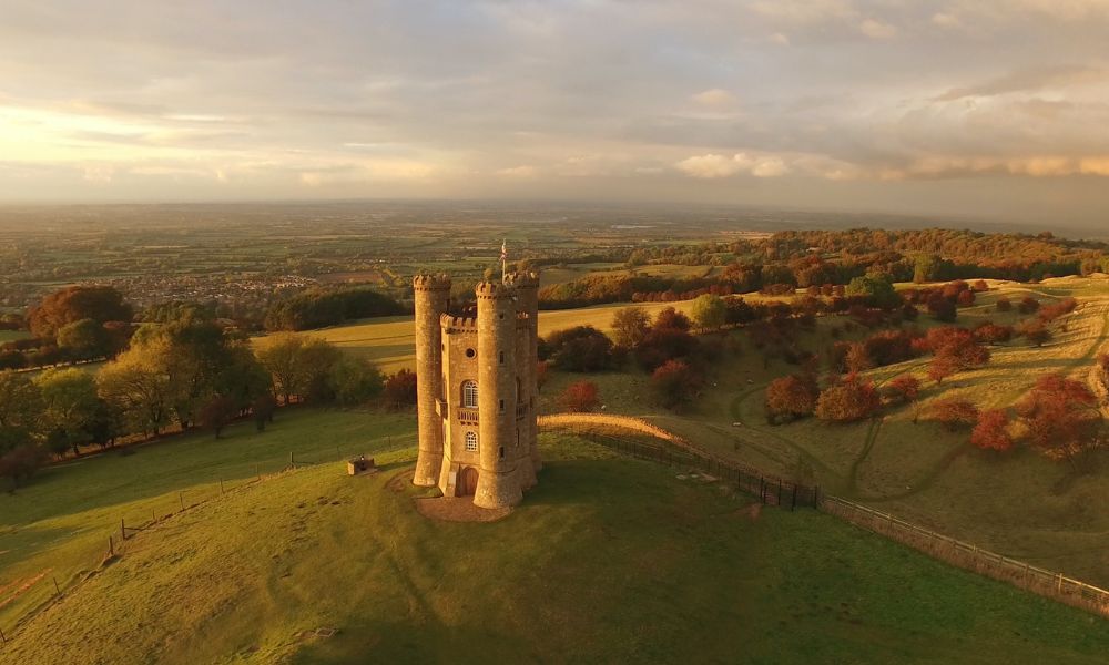 Broadway Tower 