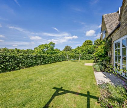 Burghfield Cottage Garden - StayCotswold