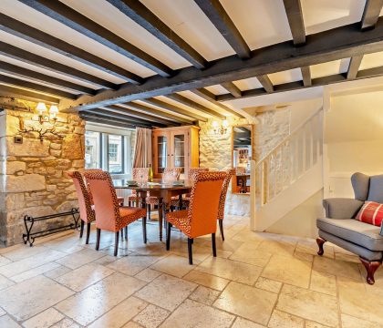 Fleur de Lys Dining Area - StayCotswold 