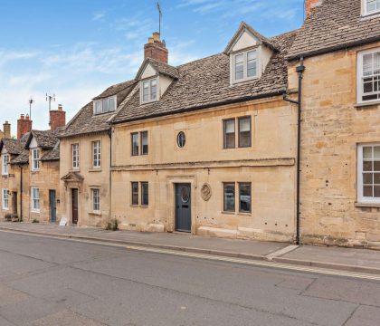 Fleur de Lys - StayCotswold 