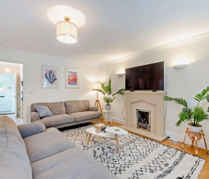 5 Stone Cottage Sitting Room - StayCotswold