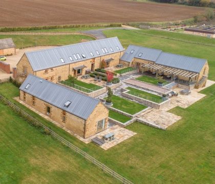 Elm Barn - StayCotswold