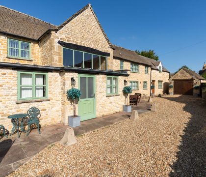 Grey Gables Barn - StayCotswold