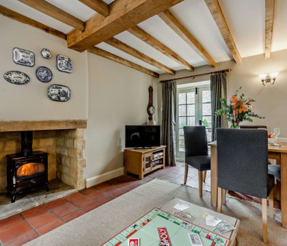 Top Cottage Living Room - StayCotswold