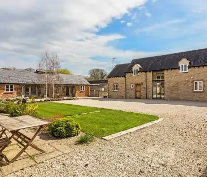 Goodlake Barns - StayCotswold