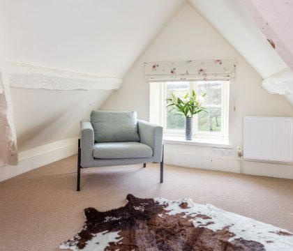 Old Brewery House Bedroom - StayCotswold